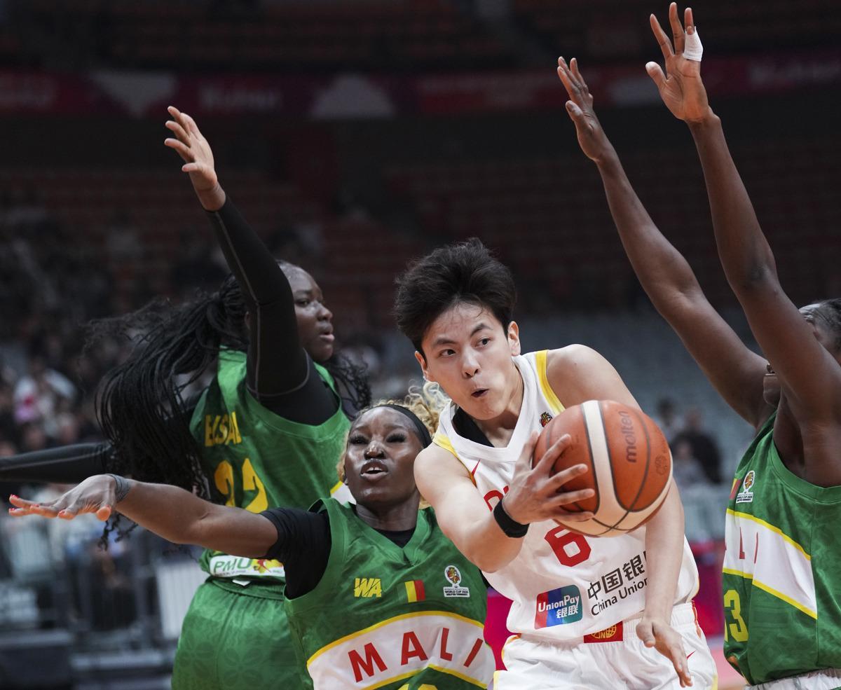 开云体育官网-主场亮剑夺开门红！中国女篮81比68力克马里女篮，拿下世界杯资格赛首胜
